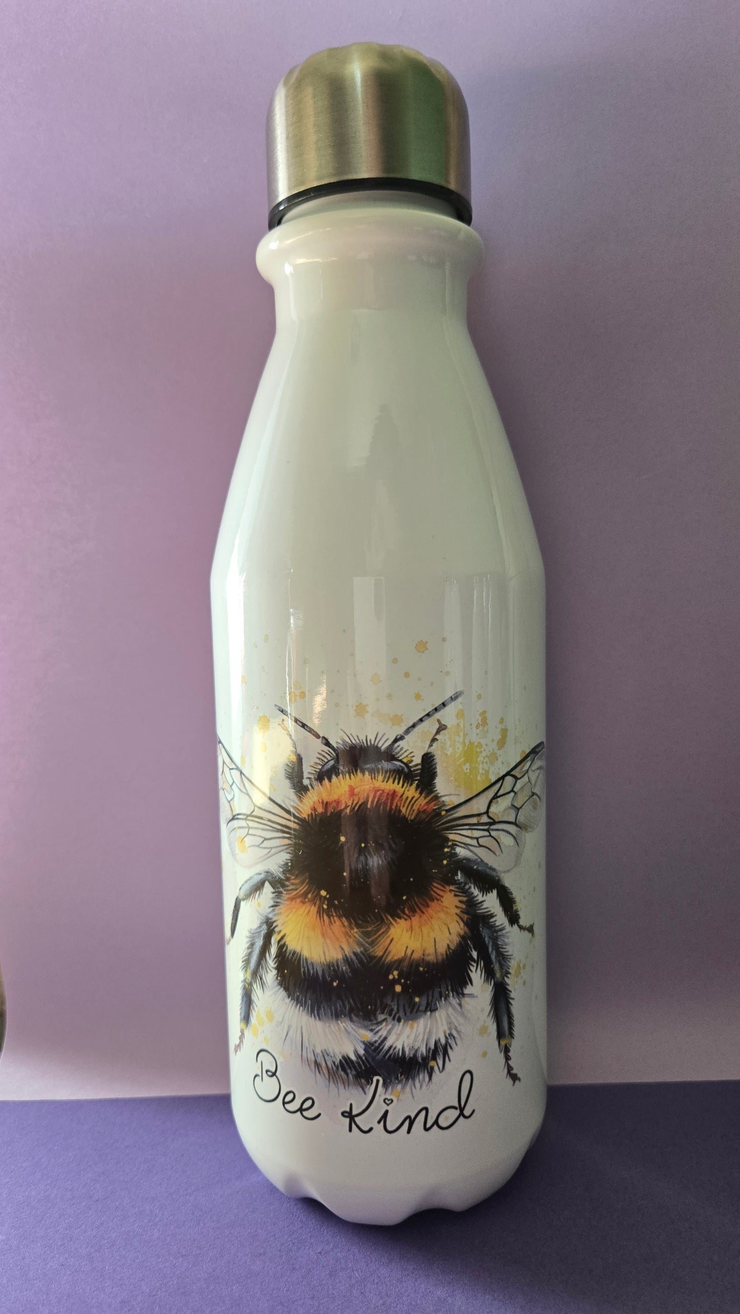 Bee kind 650ml aluminium bowling bottle